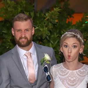 Meet your Posher, Leslie